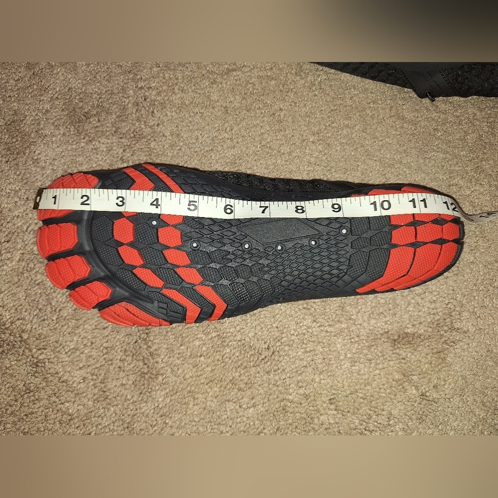NWT / MENS SIZE 12 / Chkus Black Athletic Water Shoes with Red Accents - Picture 4 of 13